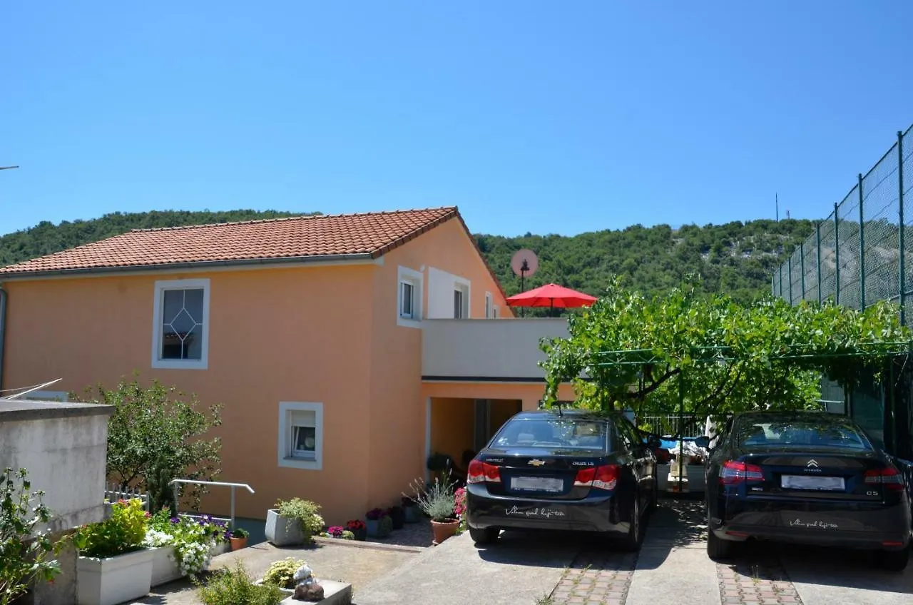 Apartments Lilly Rijeka 0*,  Chorvatsko