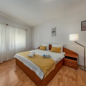 Tia Apartmán